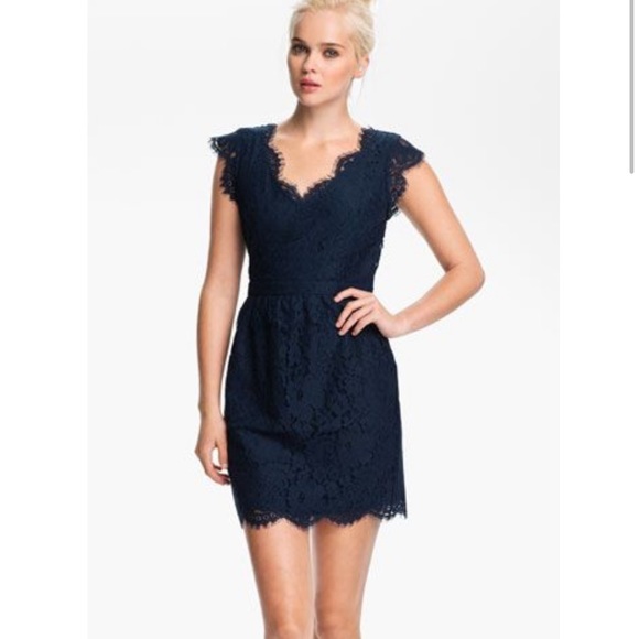 Joie Dresses & Skirts - Joie lace dress 💄